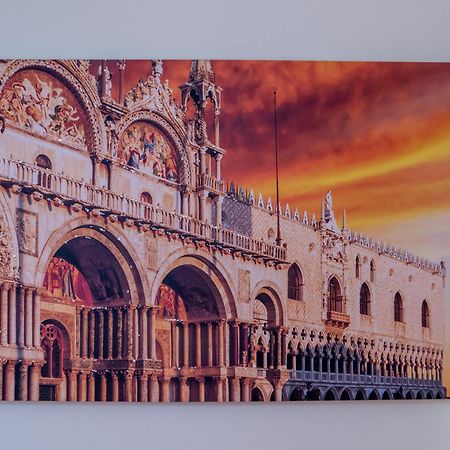 Ca' Rebeka Venice - Atika & Atif Mestre Dış mekan fotoğraf
